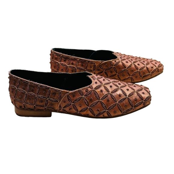 Mask World Brown Satin Beaded Princess Moccasins - Size 8 - Picture 7 of 14